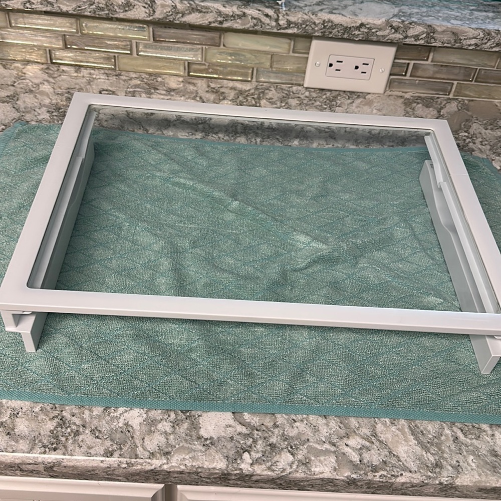 Whirlpool Replacement Glass Shelf w/bin holder sides